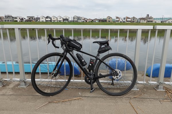 鶴見川の船着場