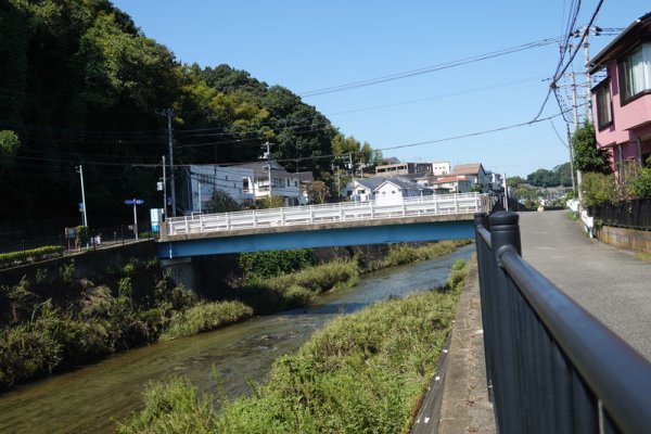 道：子の神橋