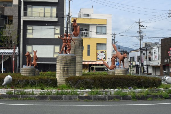 豊川の駅前広場