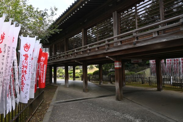 豊川稲荷：渡り廊下