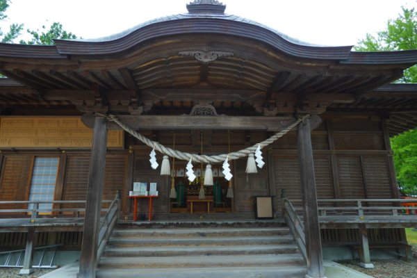 八幡秋田神社