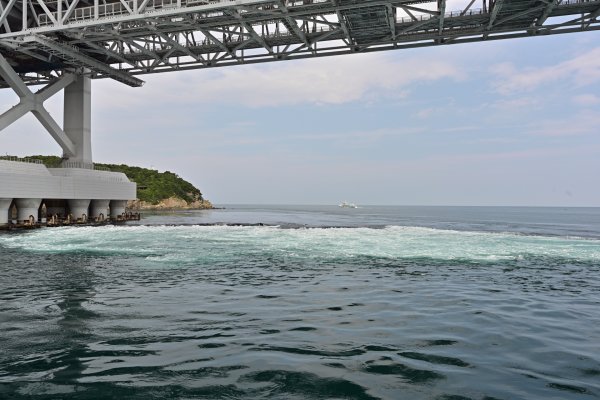 鳴門のうず潮(1)