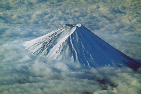 ＪＡＬ305便：富士山