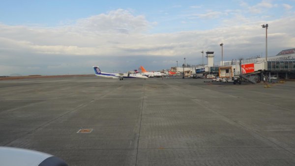 JAL431便：スポットに到着