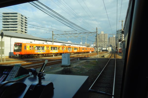 伊予鉄：古町電停出発