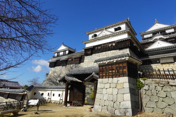 松山城：紫竹門