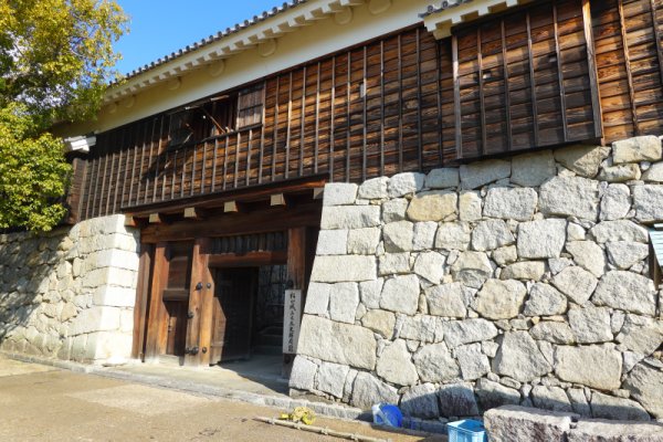 松山城二の丸庭園：二の丸多聞