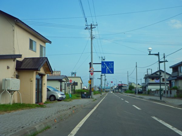 濤沸湖から国道244号線へ