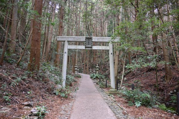 天の岩戸(6)