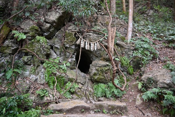 天の岩戸(17)：風穴