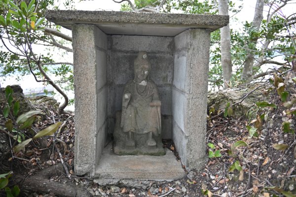 御座(3)