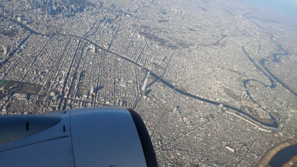 JAL201便の機内から：スカイツリー