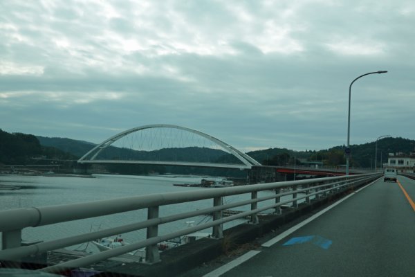 麻生の浦大橋
