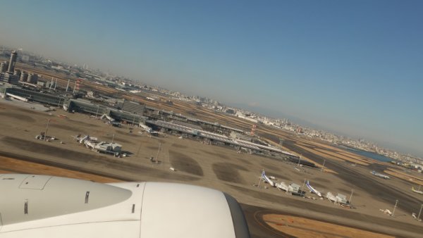 JAL201便の機内から：離陸
