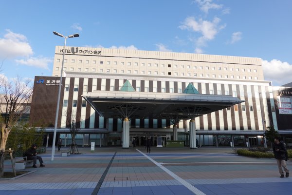 金沢駅北口