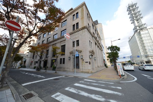 旧居留地(3)：チャータードビル