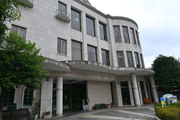古町散策：出田眼科