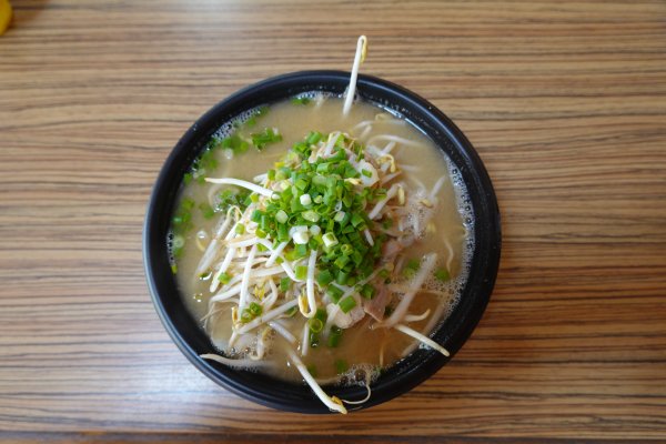 島味噌もやしそば（９３０円）