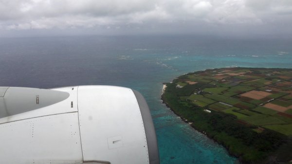 JTA557便の機内から：池間島