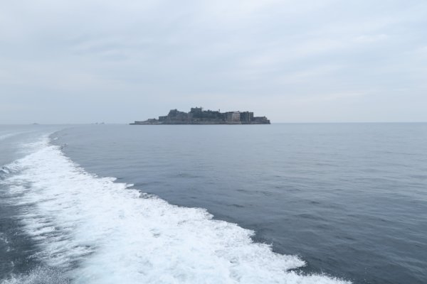 軍艦島ツアー：軍艦島よサヨウナラ