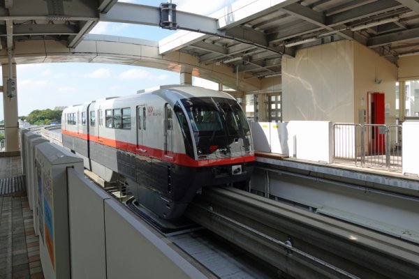 首里駅