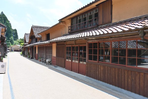 吹屋の街並み：民家