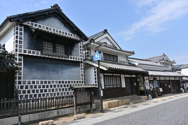 矢掛脇本陣：高草家
