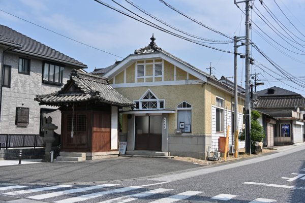 神社と教会