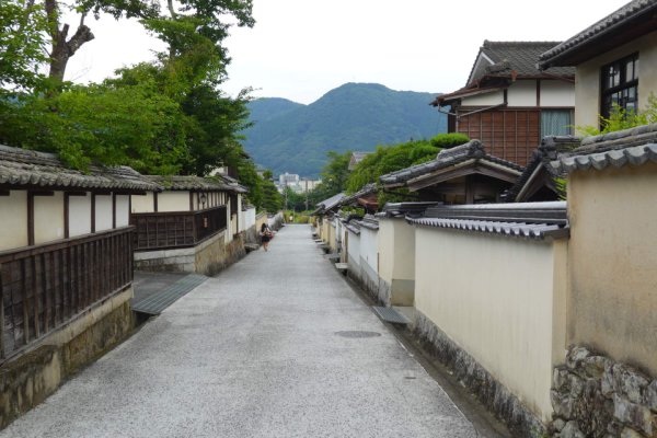武家屋敷通り