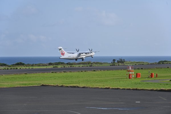 沖永良部空港(3)：JACの離陸