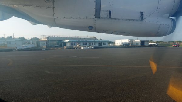 JAL3803便：沖永良部空港