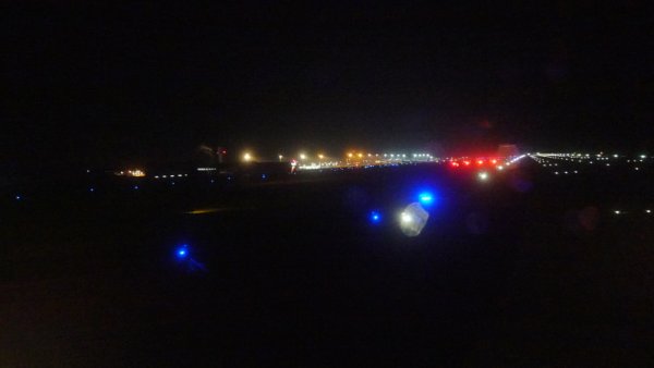 鹿児島空港(9)：滑走路