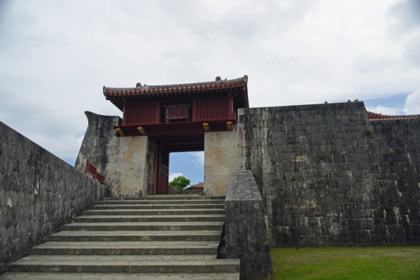 首里城(5)：漏刻門