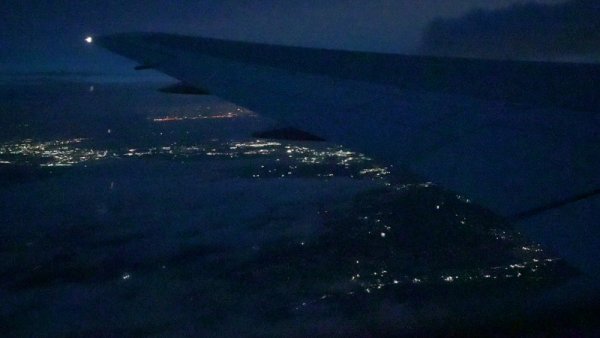 ＪＡＬ130便：東京湾の夜景
