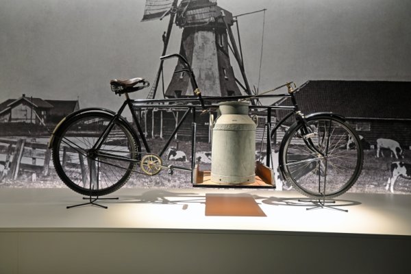 シマノ自転車博物館：荷物運び自転車