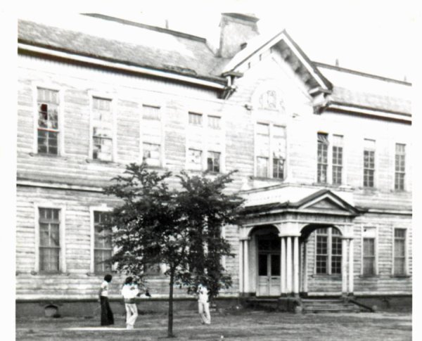 北海道大学(2)：昔の古川講堂