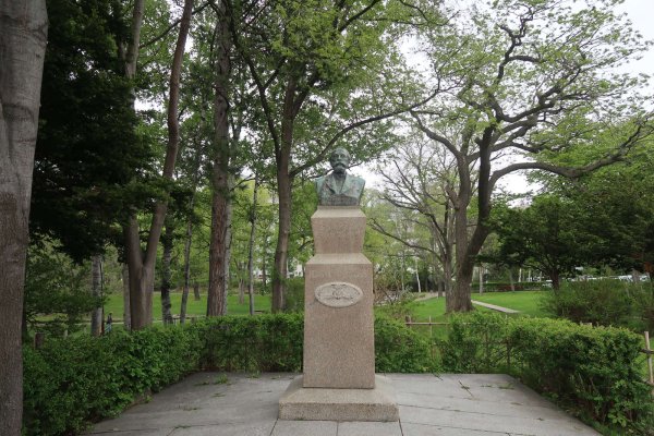 北海道大学(3)：クラーク像