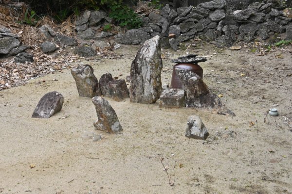 アジ墓(2)