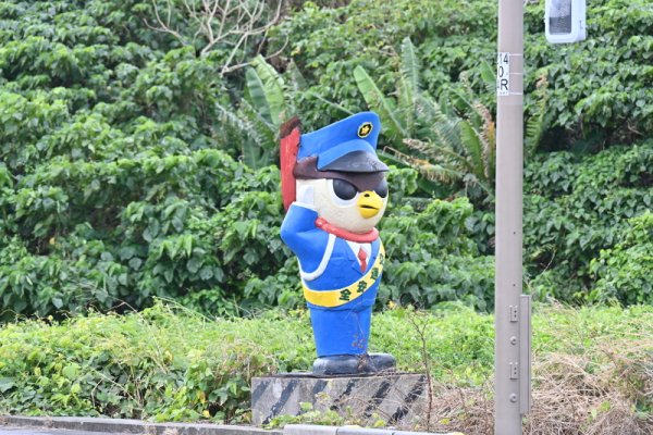 空港周辺散策(21)：交差点の「ぱいーぐる」