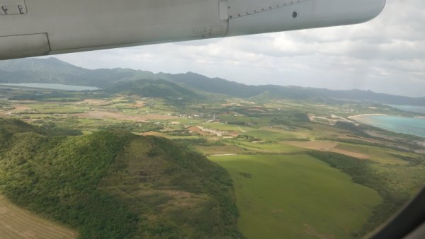 RAC834便の機内から(2)：離陸